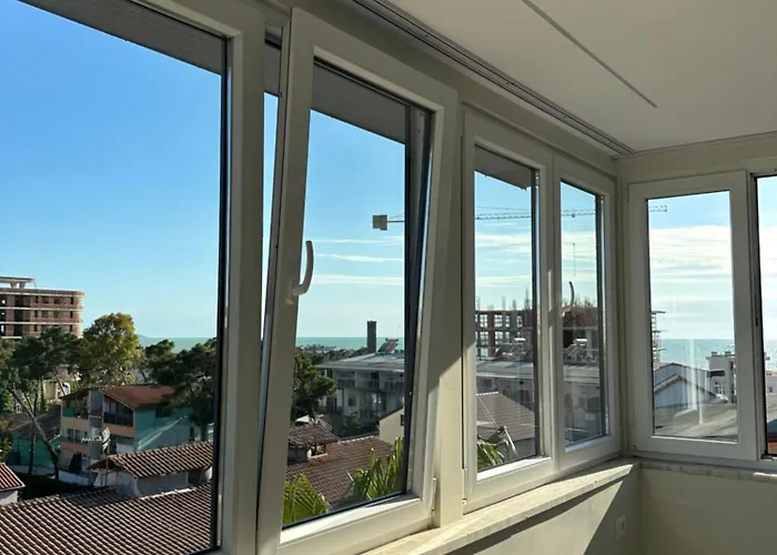 Nestivo Golem (Tirana)