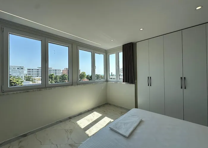 Apartment Velora Stays- Beachfront